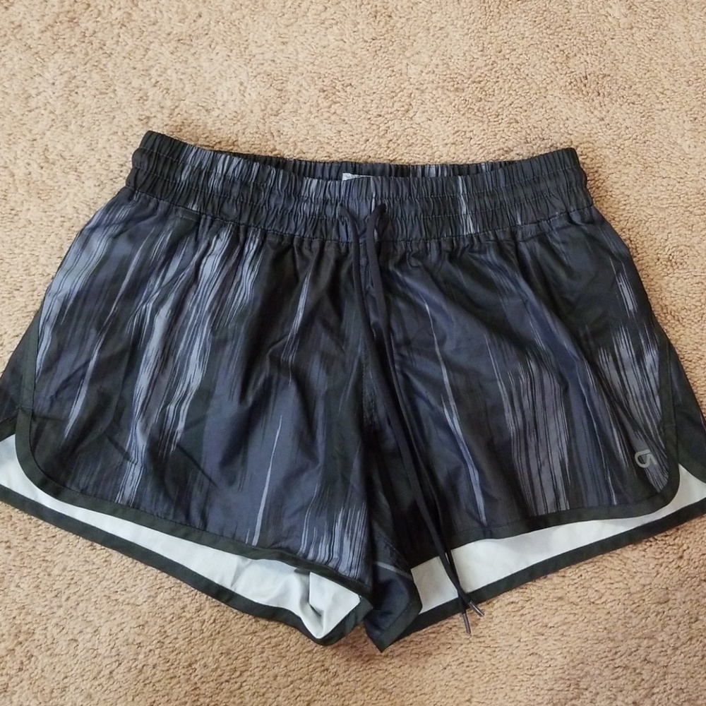 Gapfit womens athletic shorts size XS